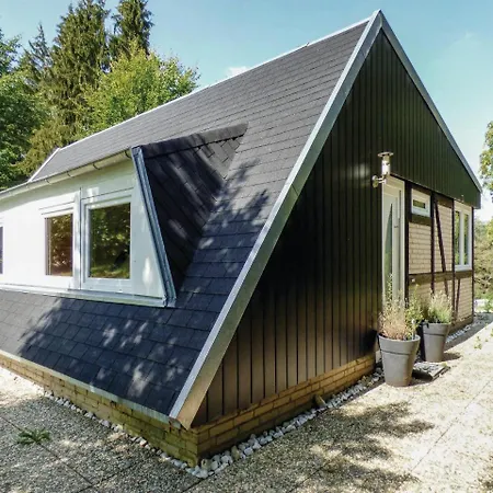Three-bedroom Holiday In * Gerolstein