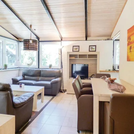 Three-bedroom Holiday In Holiday home Gerolstein